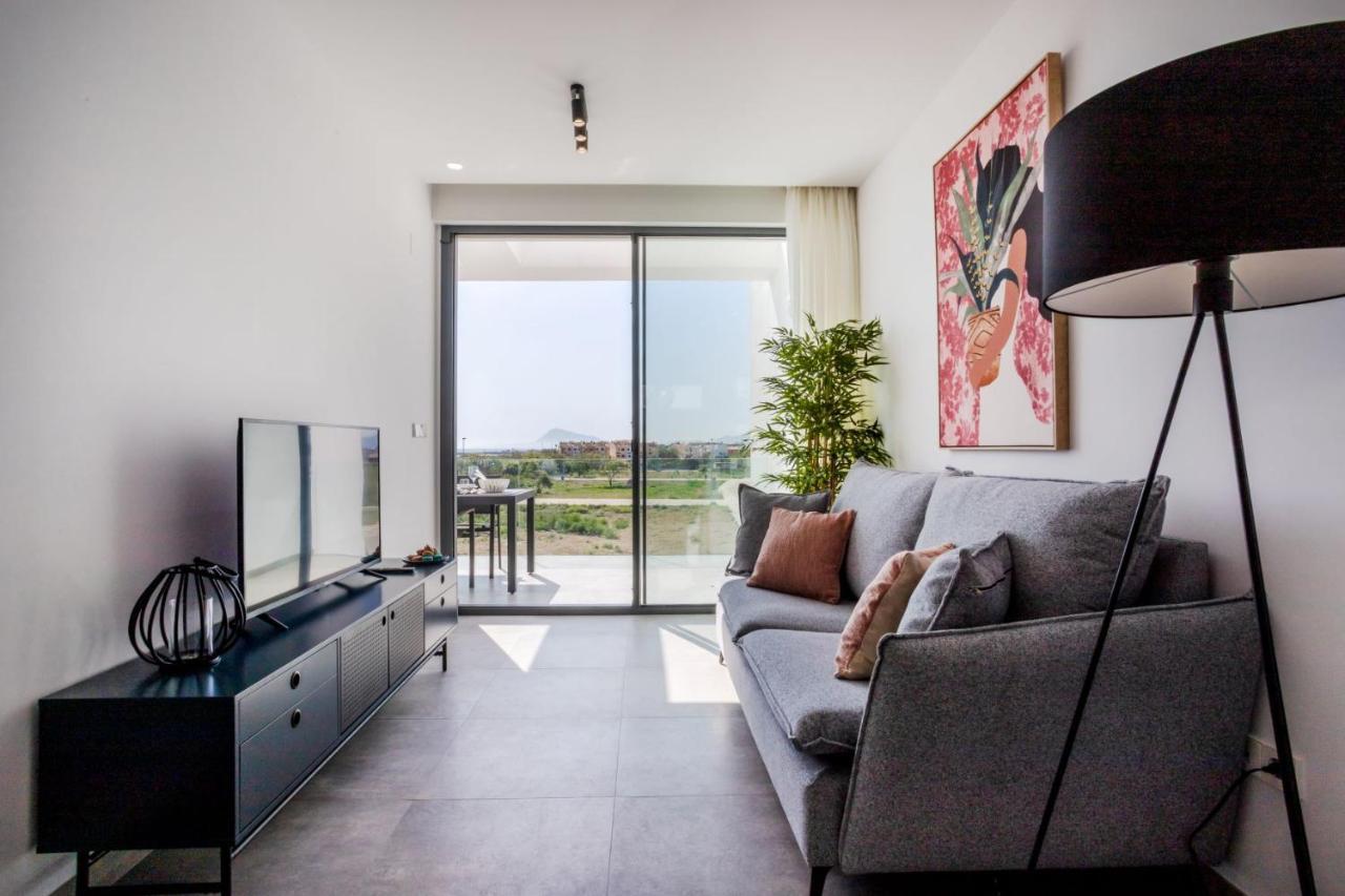 Oliva Suites Eksteriør billede